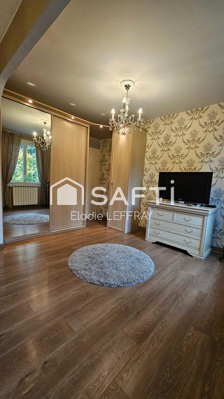 Maison - 165 m² - 6 pièces