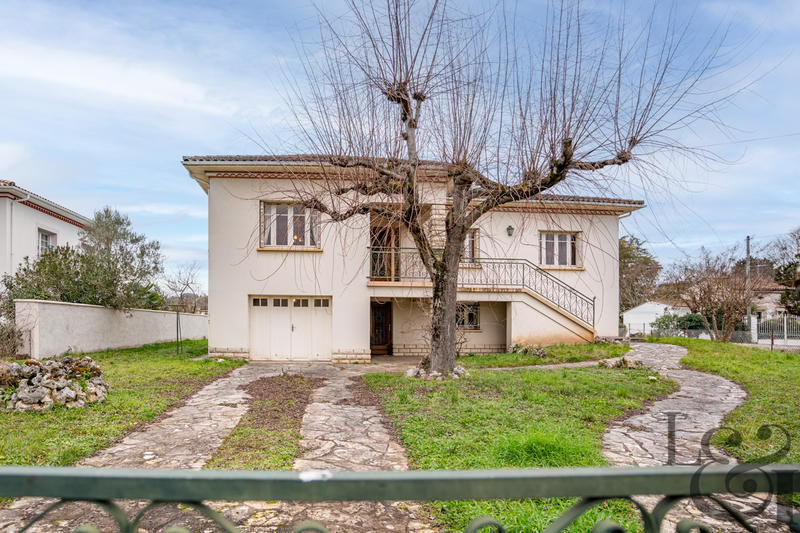 Maison - 169 m² - 7 pièces