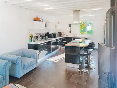 Maison - 160 m² - 6 pièces