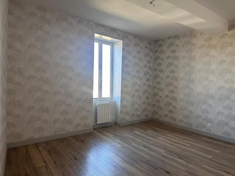 Propriété - 256 m² - 5 pièces