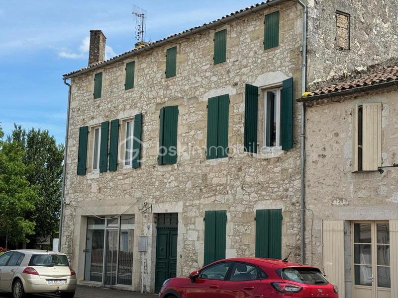 Immeuble - 220 m² - 9 pièces