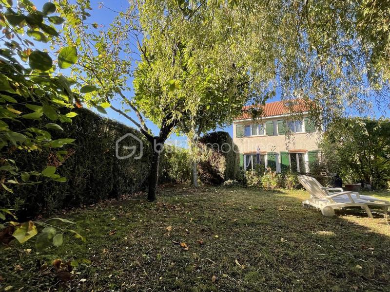 Maison - 120 m² - 5 pièces