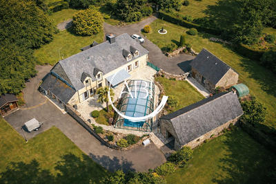 Maison ancienne - 250 m² - 7 pièces