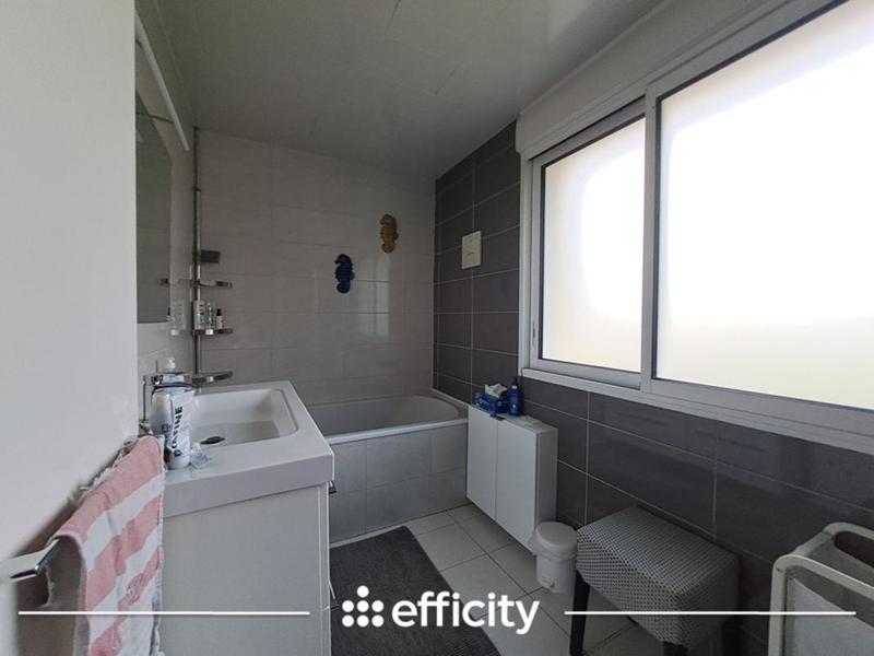 Maison - 269 m² - 14 pièces