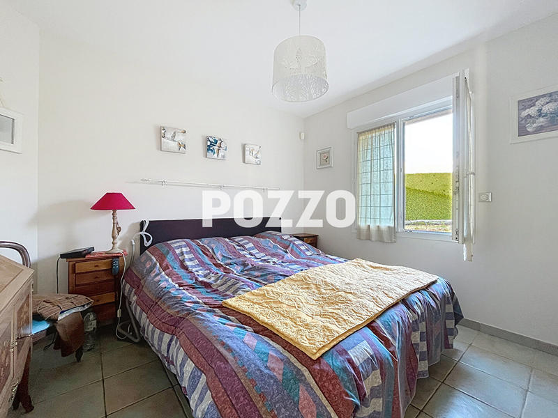 Maison - 237 m² - 9 pièces