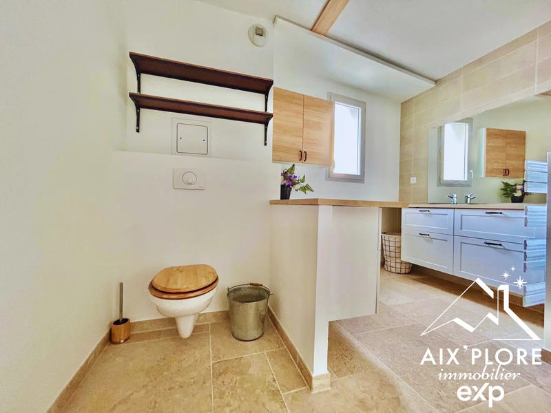 Appartement - 64 m² - 2 pièces