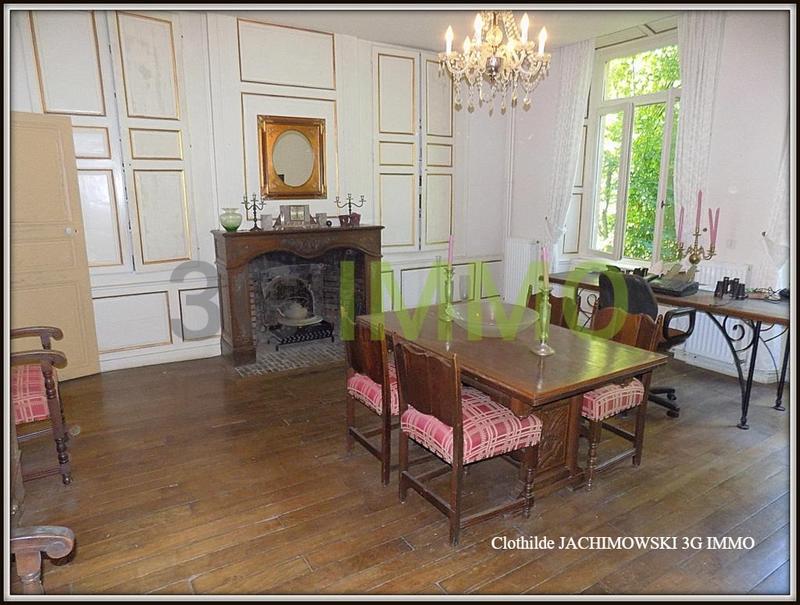 Propriété - 350 m² - 17 pièces