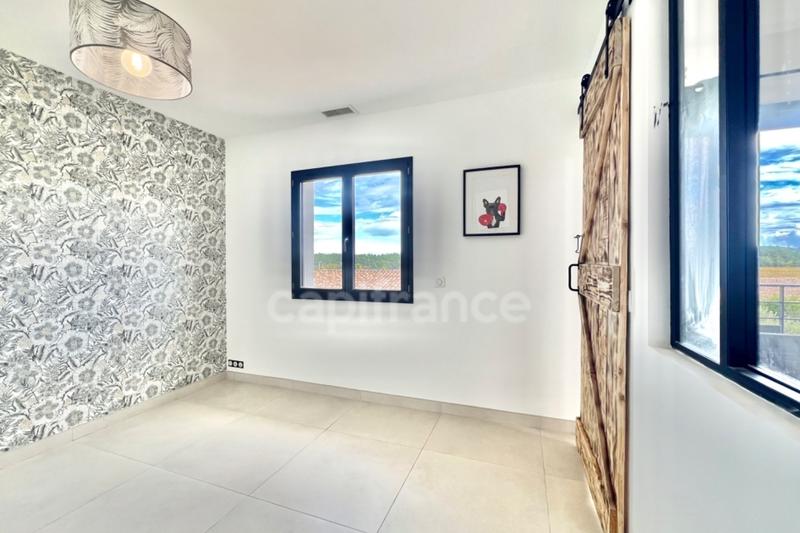 Maison - 97 m² - 4 pièces