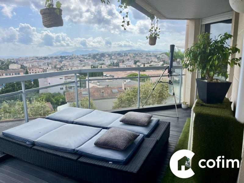 Appartement - 126 m² - 4 pièces