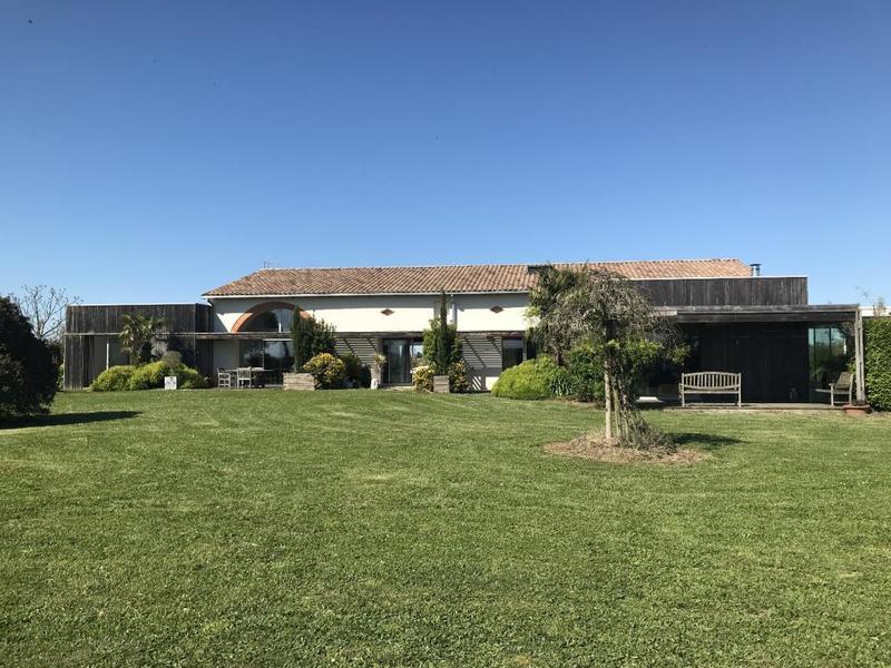 Ferme - 391 m² - 9 pièces