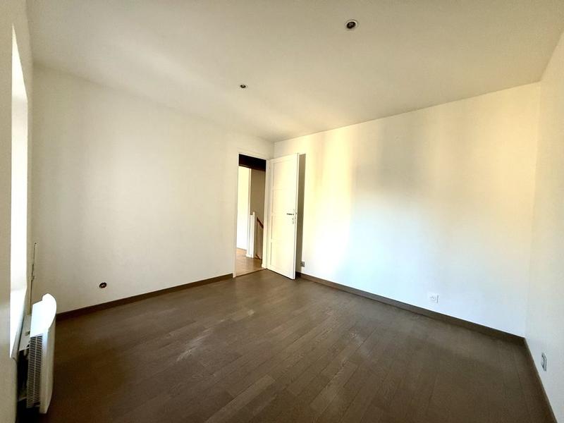 Maison de village - 163 m² - 8 pièces