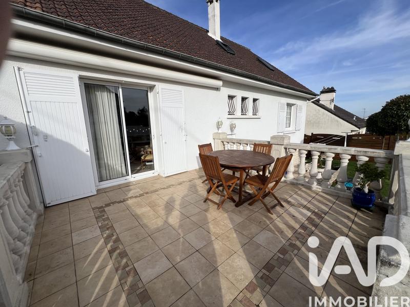 Maison - 157 m² - 7 pièces