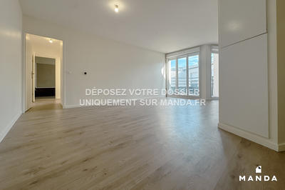 Appartement - 64 m² - 3 pièces