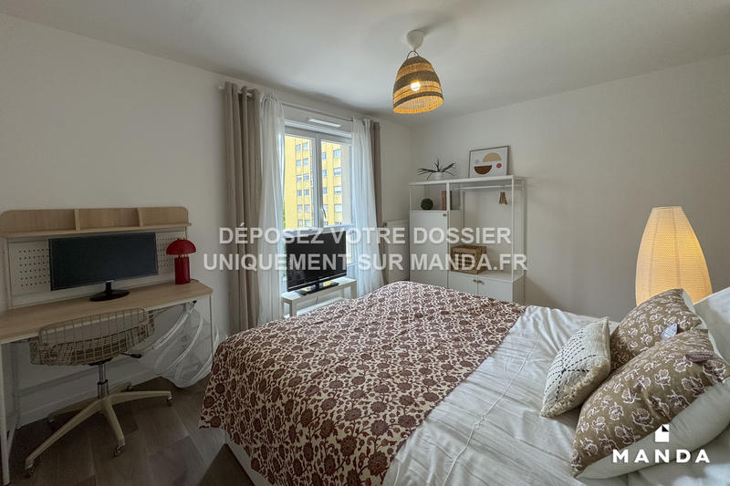 Chambre - 9 m² - 4 pièces