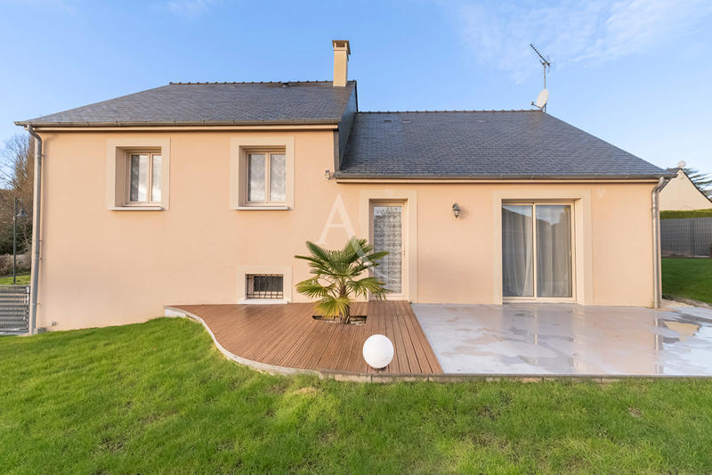 Maison - 108 m² - 6 pièces