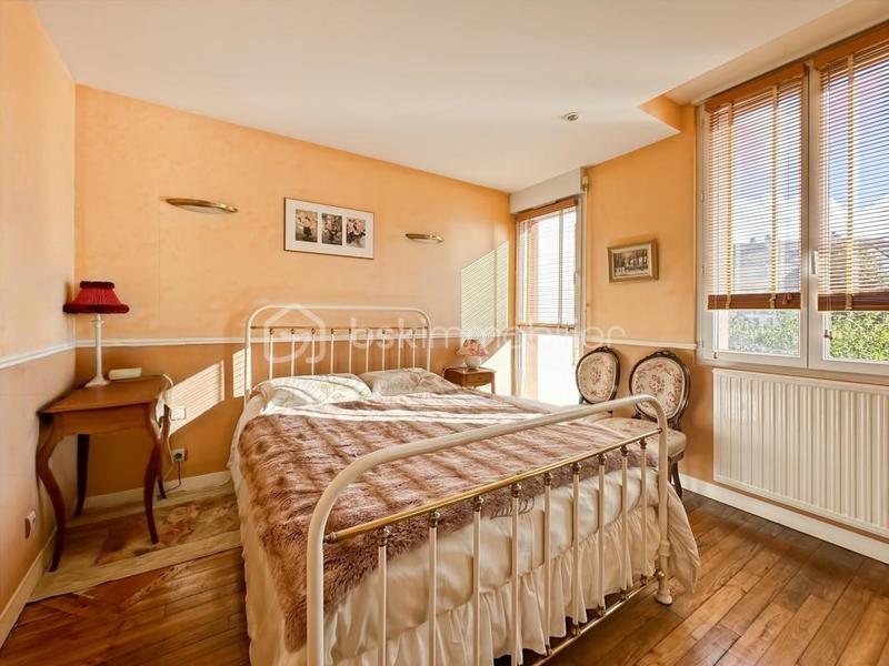 Maison de ville - 70 m² - 4 pièces