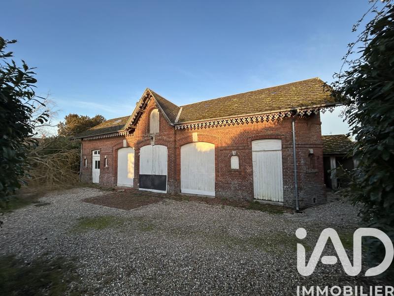 Maison - 245 m² - 10 pièces