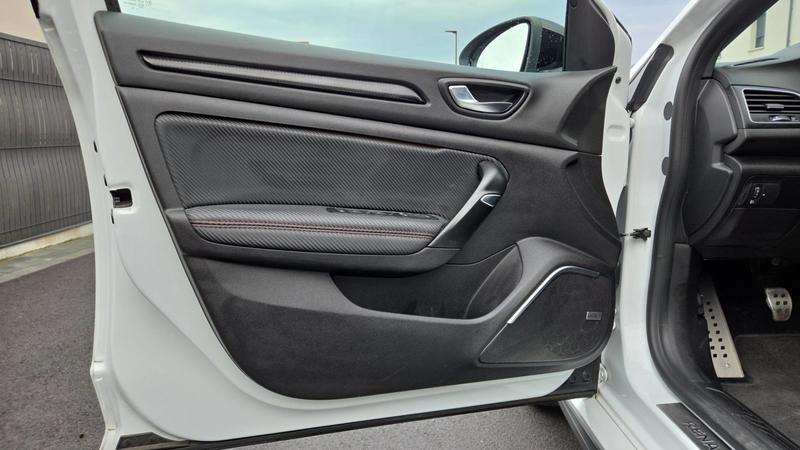 Renault Mégane IV 1.8 TCe 300 Rs Trophy - Entretien constructeur