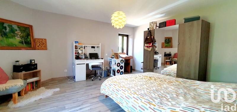 Maison - 196 m² - 7 pièces