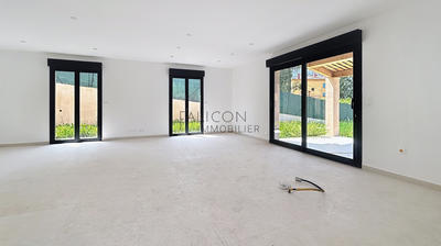 Villa - 142 m² - 6 pièces
