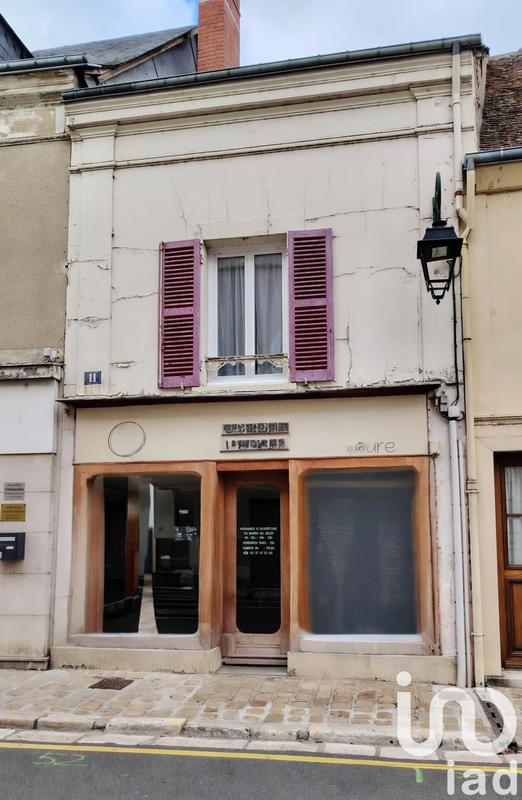 Immeuble - 115 m² - 3 pièces