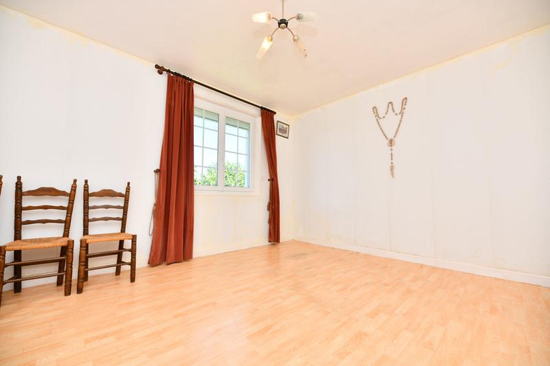 Maison - 177 m² - 6 pièces