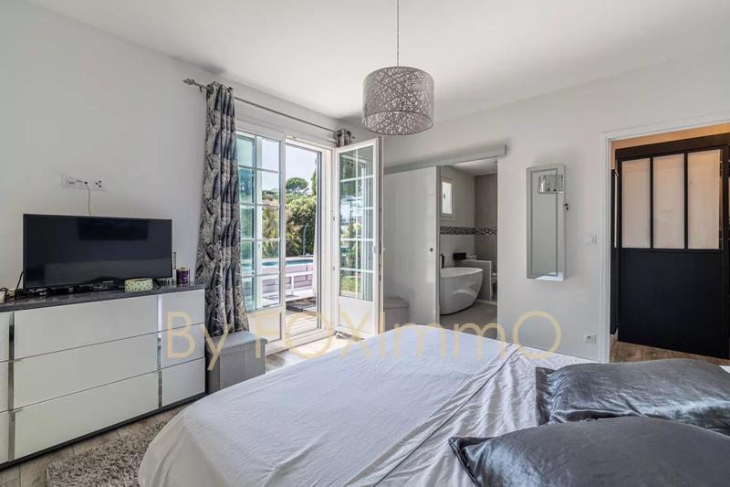 Maison - 190 m² - 7 pièces