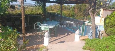 Propriété - 120 m² - 6 pièces