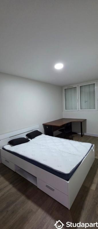 Chambre - 15 m² - 1 pièce