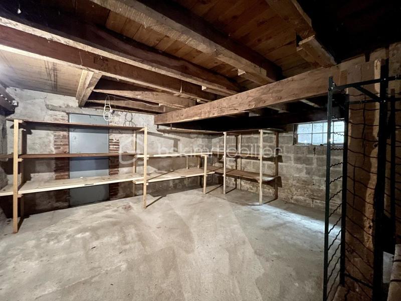 Maison - 180 m² - 7 pièces