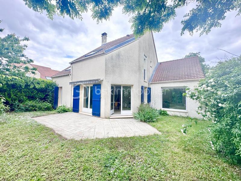Maison - 156 m² - 7 pièces