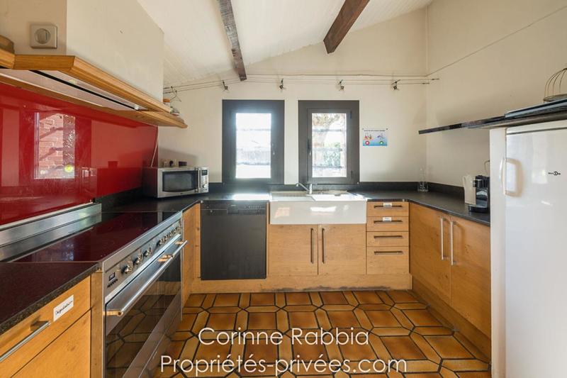 Maison - 180 m² - 6 pièces