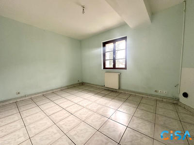 Appartement - 91 m² - 6 pièces