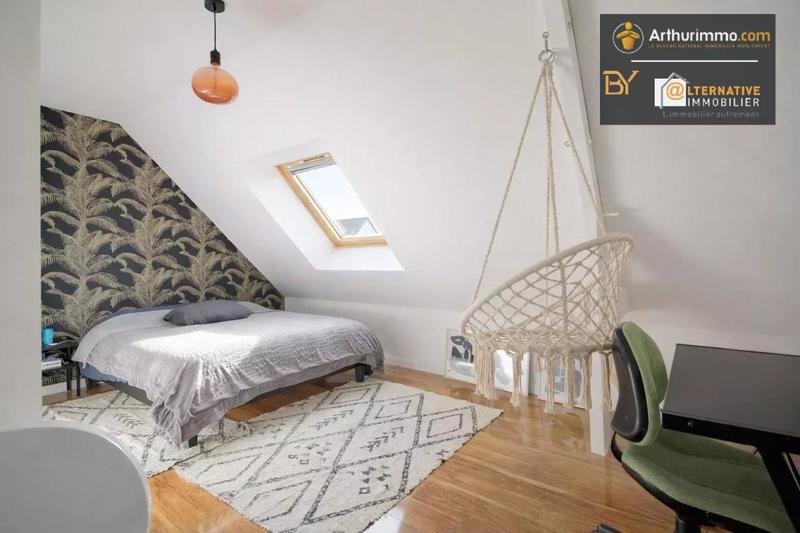 Maison - 121 m² - 6 pièces