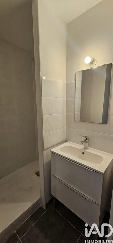 Studio - 11 m² - 1 pièce