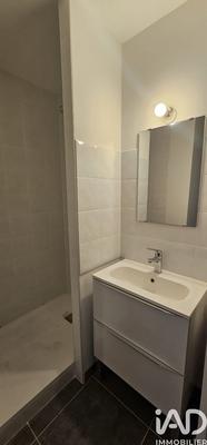 Studio - 11 m² - 1 pièce