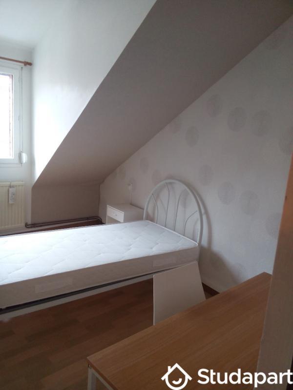 Chambre - 12 m² - 1 pièce