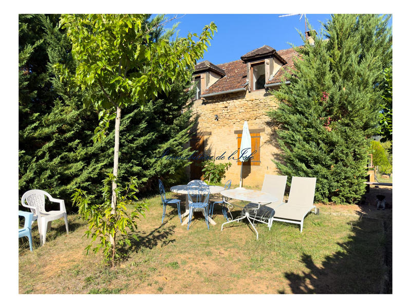 Maison - 180 m² - 8 pièces