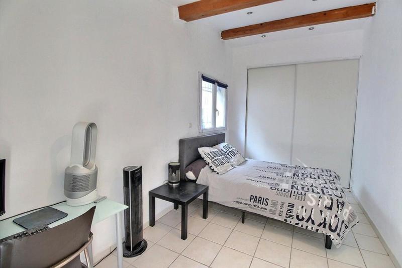 Villa - 180 m² - 4 pièces