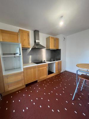 Appartement - 94 m² - 4 pièces