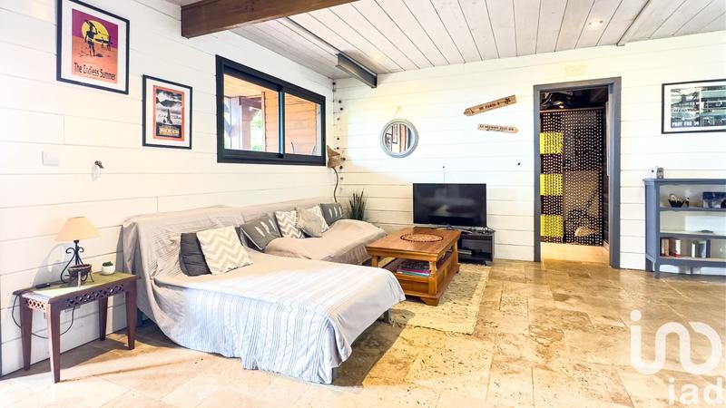 Maison - 180 m² - 7 pièces