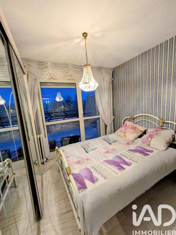 Appartement - 70 m² - 4 pièces