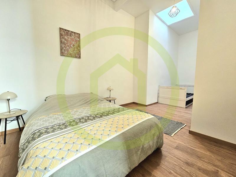 Appartement ancien - 75 m² - 3 pièces