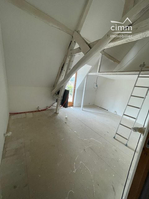 Maison traditionnelle - 130 m² - 6 pièces