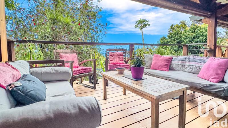 Maison - 180 m² - 7 pièces