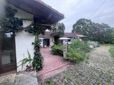 Maison - 178 m² - 6 pièces