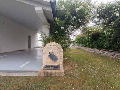 Maison - 140 m² - 6 pièces