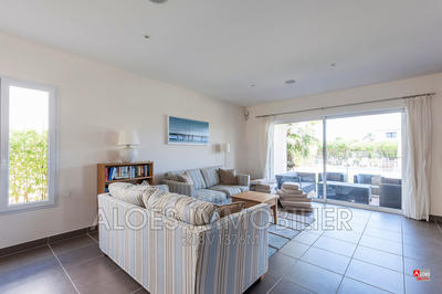 Maison - 194 m² - 5 pièces