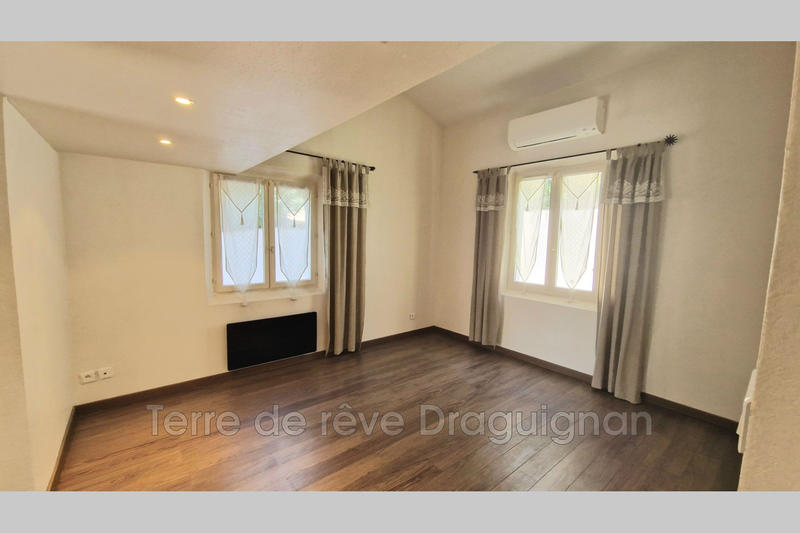 Villa - 140 m² - 6 pièces
