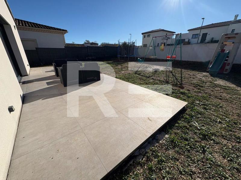 Maison - 96 m² - 4 pièces